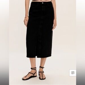 Denim Slit Skirt (M)